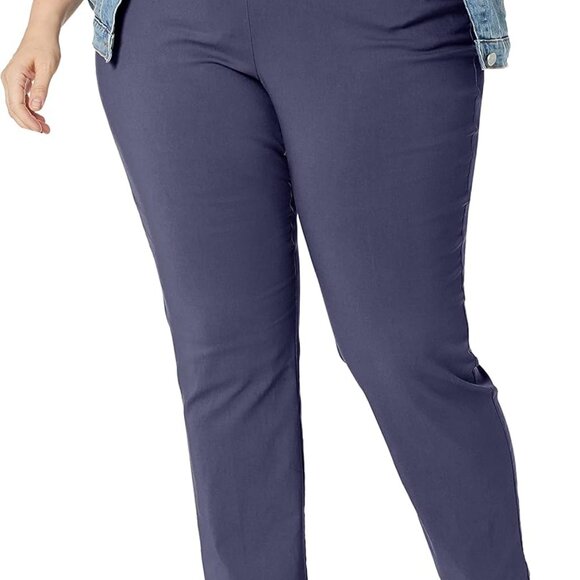 Pants - Elegant Women's Plus Size Super Stretch Pull-On Pants with Functional Pockets